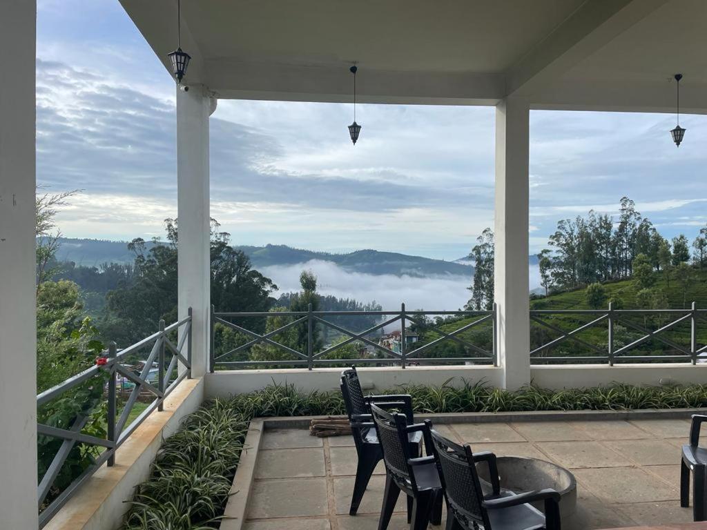 Orchard Valley View Ooty Buitenkant foto